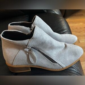 Stylish Gray Ankle Boots